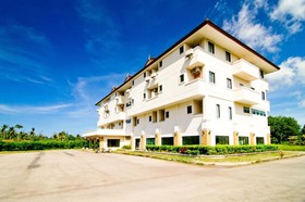Diamond Place