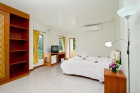 Diamond Place