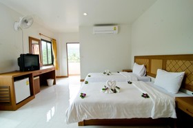 Diamond Place