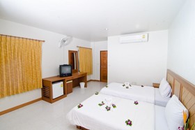 Diamond Place