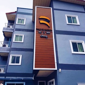 The Ri Hotel