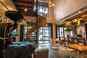Family Tree Hotel