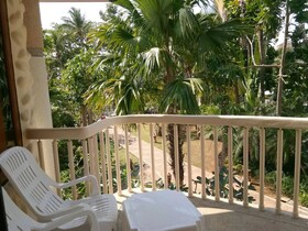 Golden Beach Resort