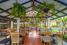 Holiday Style Ao Nang Beach Resort, Krabi
