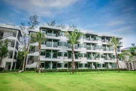 Holiday Style Ao Nang Beach Resort, Krabi