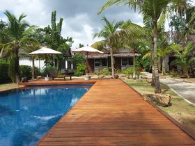 Isle Beach Resort