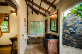 Koh Jum Beach Villas