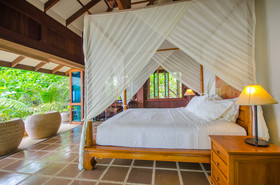 Koh Jum Beach Villas