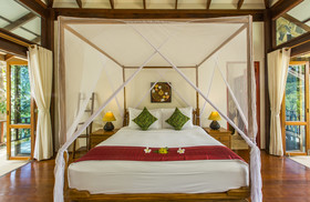 Koh Jum Beach Villas