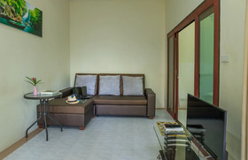 Krabi Green Hill Pool Villas