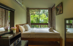 Krabi Green Hill Pool Villas