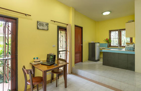 Krabi Green Hill Pool Villas