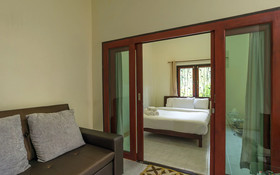 Krabi Green Hill Pool Villas