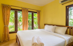 Krabi Green Hill Pool Villas
