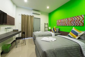 Krabi Inn & Omm Hotel