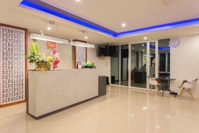 Krabi Inn & Omm Hotel