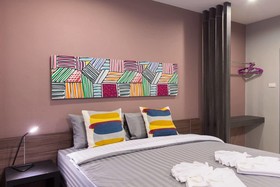 Krabi Inn & Omm Hotel