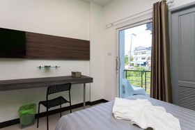 Krabi Inn & Omm Hotel