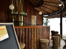 Longbeach Villa