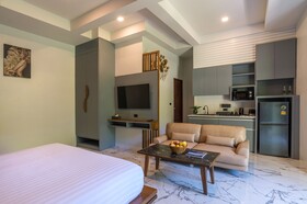 Loy Chalet