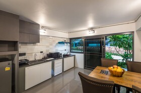 Loy Chalet
