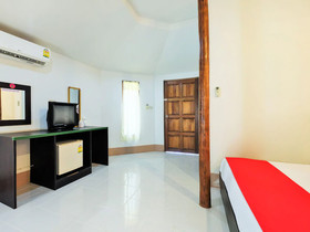 Marina House by OYO Rooms