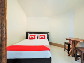 Marina House by OYO Rooms