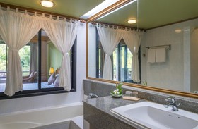 Maritime Park & Spa Resort