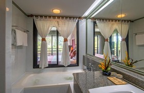 Maritime Park & Spa Resort