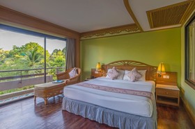Maritime Park & Spa Resort
