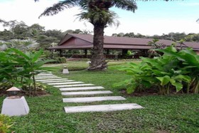 Palm Kiri Resort