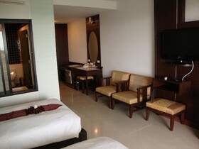 Palm Paradise Resort