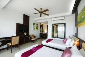 Palm Paradise Resort