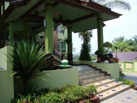 Palm Paradise Resort