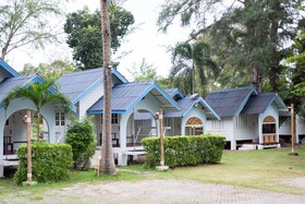 PAN Beachfront Resort Krabi