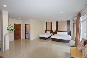 Peak Boutique City Hotel