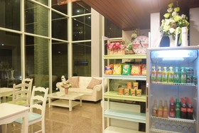 Peak Boutique City Hotel