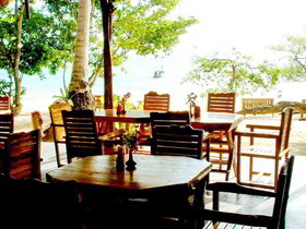 Phi Phi Relax Beach Resort