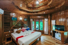 Phu Pha Aonang Resort & Spa