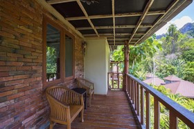 Railay Phutawan Resort