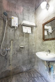 Railay Phutawan Resort