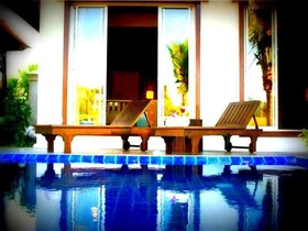 Silver Sand Suites