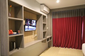Silver Sand Suites