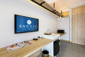 Snoozz Hotel