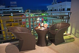 Srisawara Casa Hotel