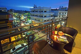 Srisawara Casa Hotel