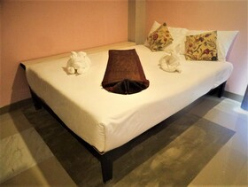 The Guest Hotel Hostel