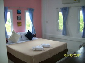 The Leaf Guesthouse