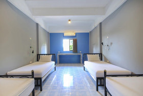 The Moment Hostel by OYO Rooms