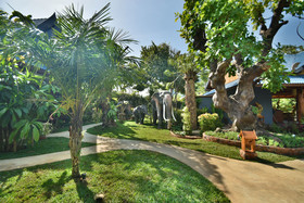 The Nine Thipthara Resort